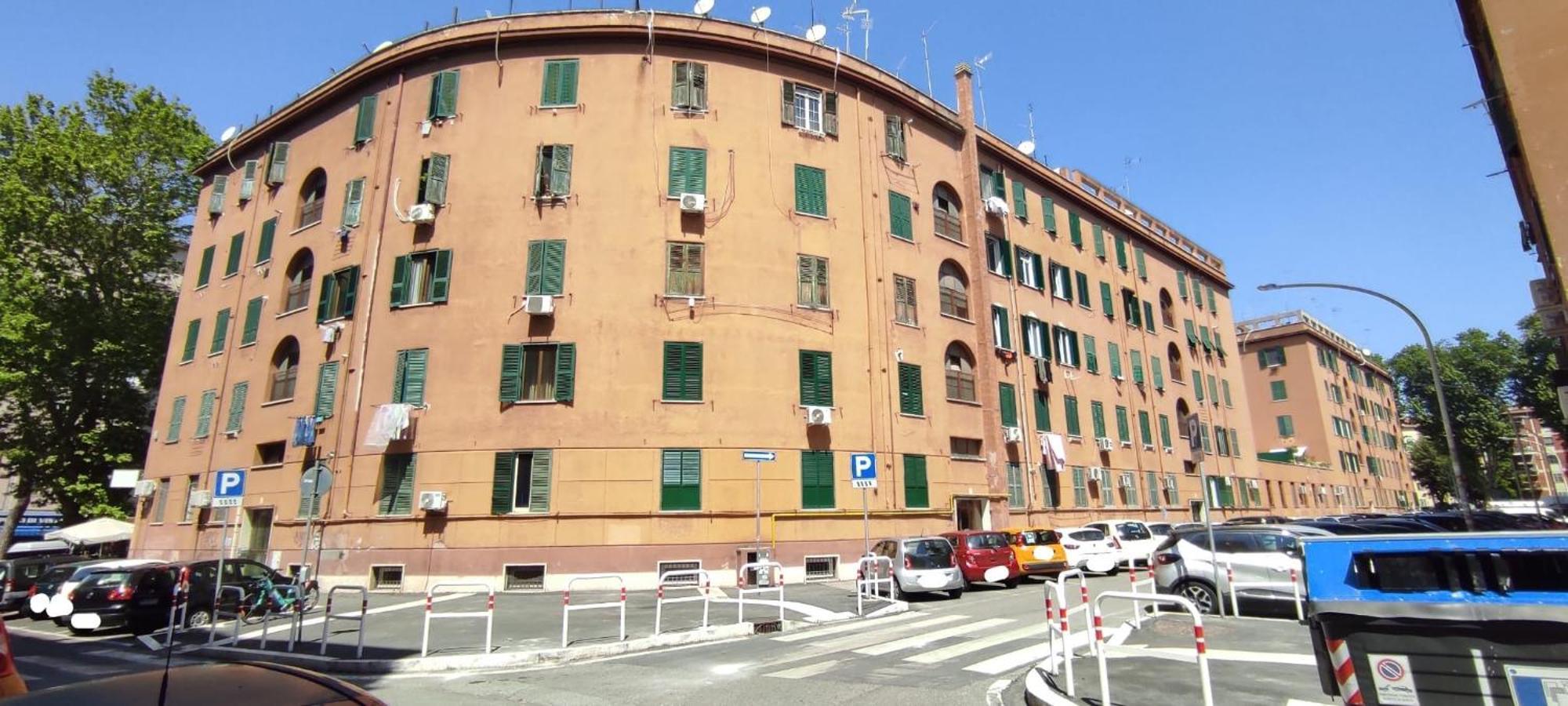 Domus Iarovalvi Apartamento
